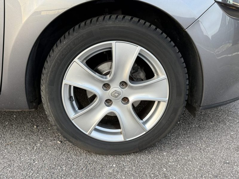 RENAULT CLIO 0.9 TCE 90cv Clim auto / GPS