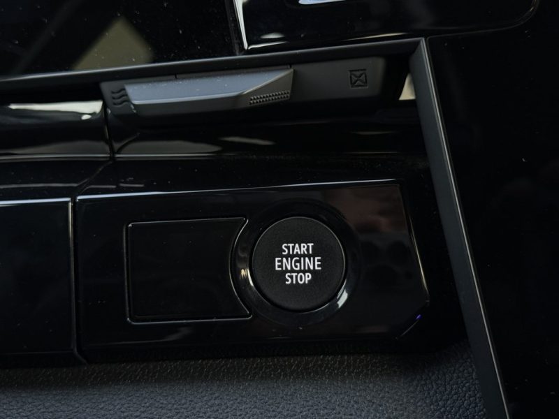 RENAULT Austral 1.2 E-TECH 200 TECHNO Carplay / Sièges chauffants / Caméra