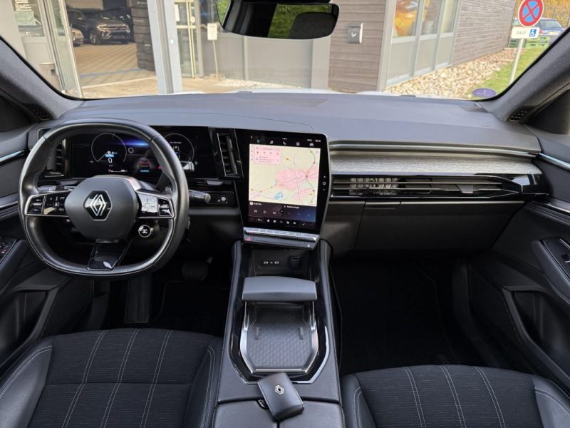 RENAULT Austral 1.2 E-TECH 200 TECHNO Carplay / Sièges chauffants / Caméra
