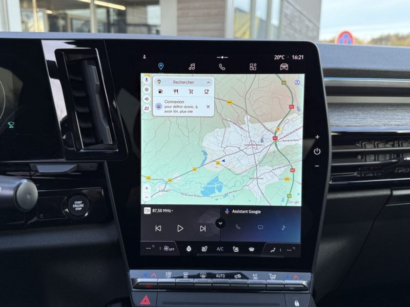 RENAULT Austral 1.2 E-TECH 200 TECHNO Carplay / Sièges chauffants / Caméra