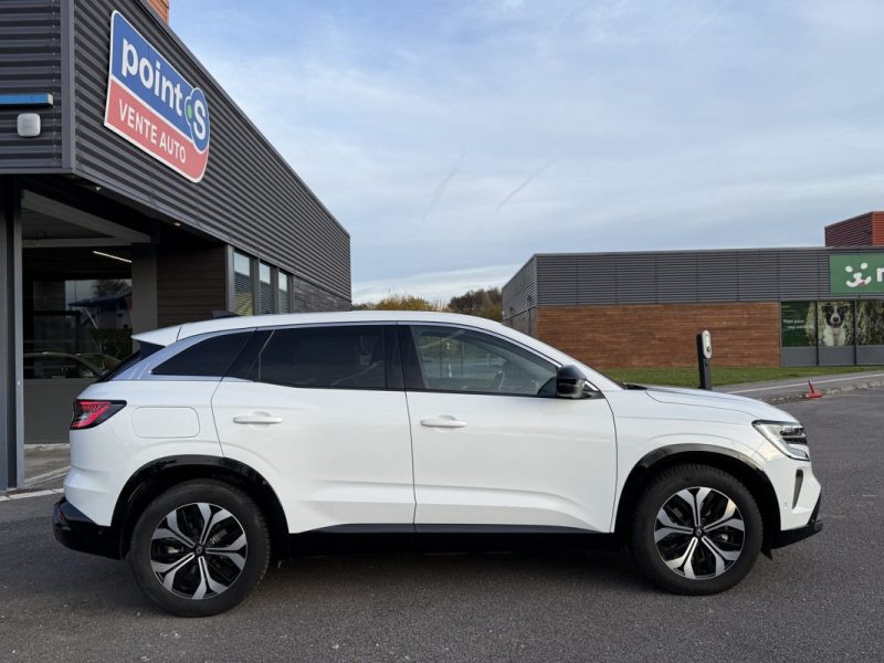 RENAULT Austral 1.2 E-TECH 200 TECHNO Carplay / Sièges chauffants / Caméra