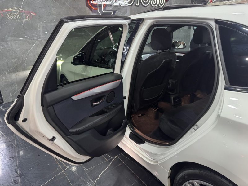 B.M.W. AC.TOURER 218IA 136CH LUXURY 2017