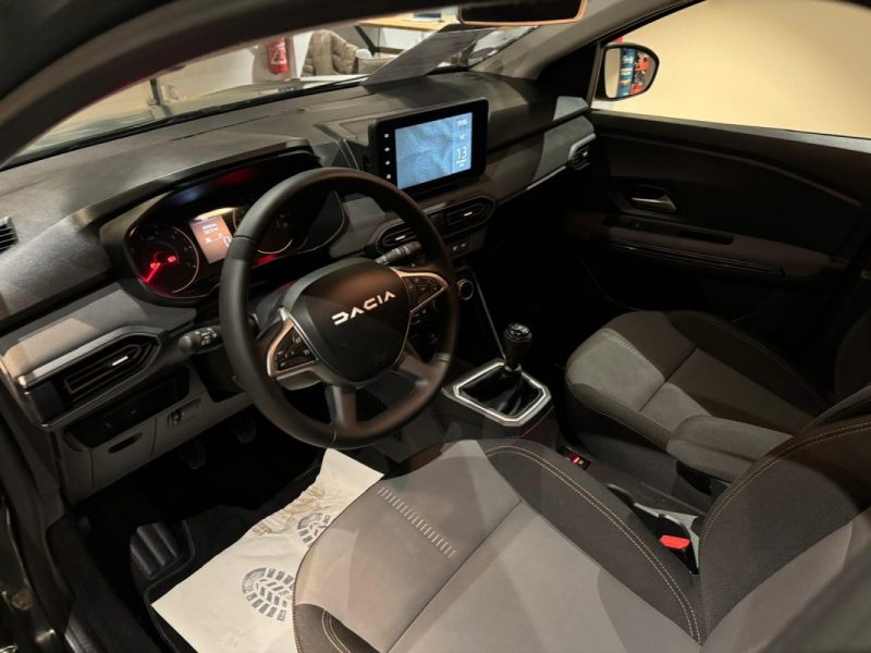 DACIA JOGGER 1.0 ECO-G 100 EXTREME + 7 PLACES / ATTELAGE  2024