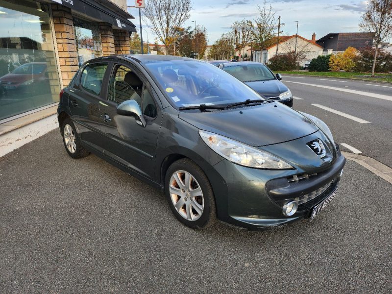 PEUGEOT 207 1.6L VTI 120CH BVA 2008