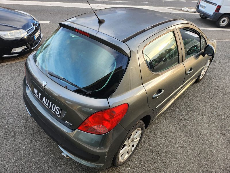 PEUGEOT 207 1.6L VTI 120CH BVA 2008