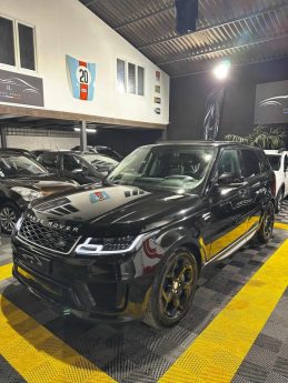 MAGNIFIQUE LAND ROVER RANGE ROVER SPORT 2.0 P400e SE 404 CH (TOIT OUVRANT, SONO MERIDIAN)