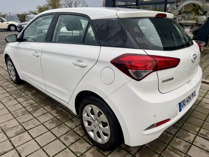 HYUNDAI I 20 - 2 1.1 75ch CRDI - 12V TURBO 2015