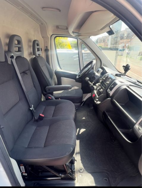 PEUGEOT BOXER 330 L2H1 2.2 HDI 130 PACK CD CLIM 2015