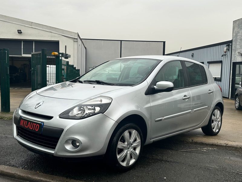 RENAULT CLIO III EXCEPTION 1.5DCI 85 2010