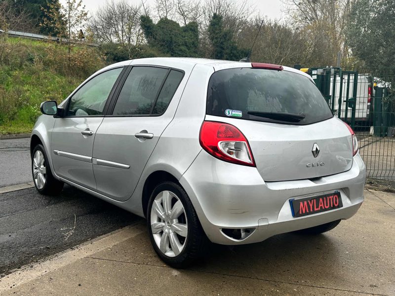 RENAULT CLIO III EXCEPTION 1.5DCI 85 2010