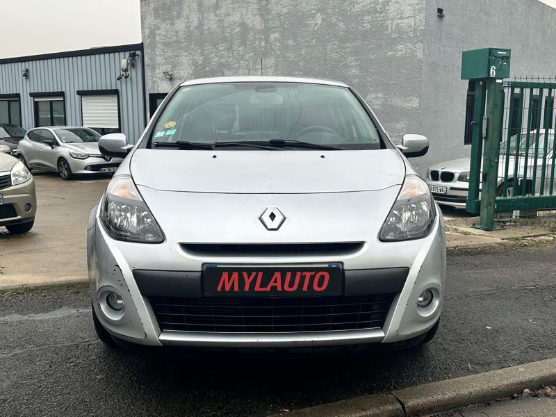RENAULT CLIO III EXCEPTION 1.5DCI 85 2010