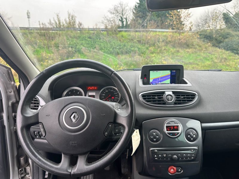 RENAULT CLIO III EXCEPTION 1.5DCI 85 2010