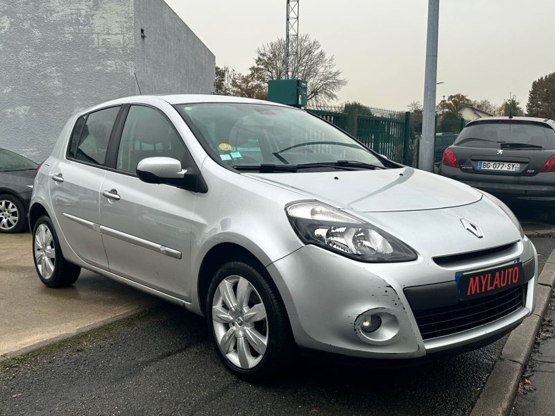 RENAULT CLIO III EXCEPTION 1.5DCI 85 2010