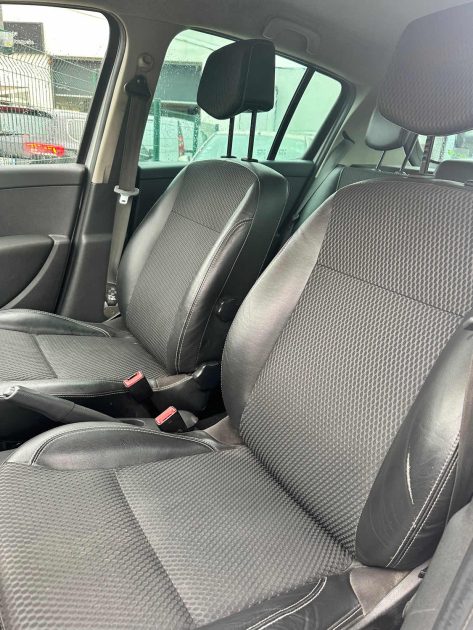 RENAULT CLIO III EXCEPTION 1.5DCI 85 2010