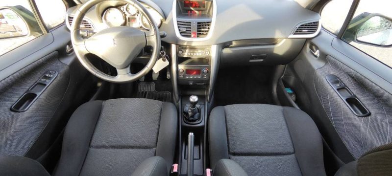 Peugeot 207 1.4 HDI 70 Style 