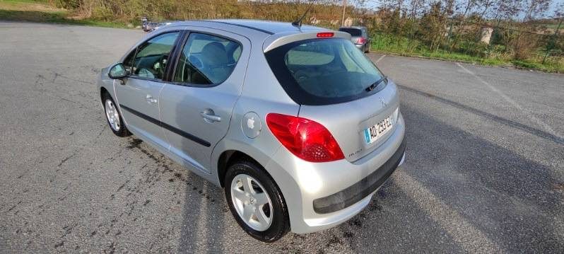 Peugeot 207 1.4 HDI 70 Style 