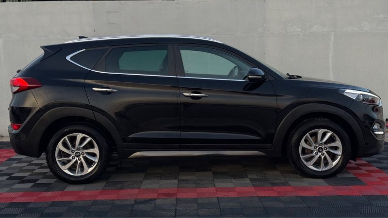 HYUNDAI TUCSON II 1.7 CRDI 115CH CREATIVE 2WD  §§§§ PREMIERE MAIN §§§§