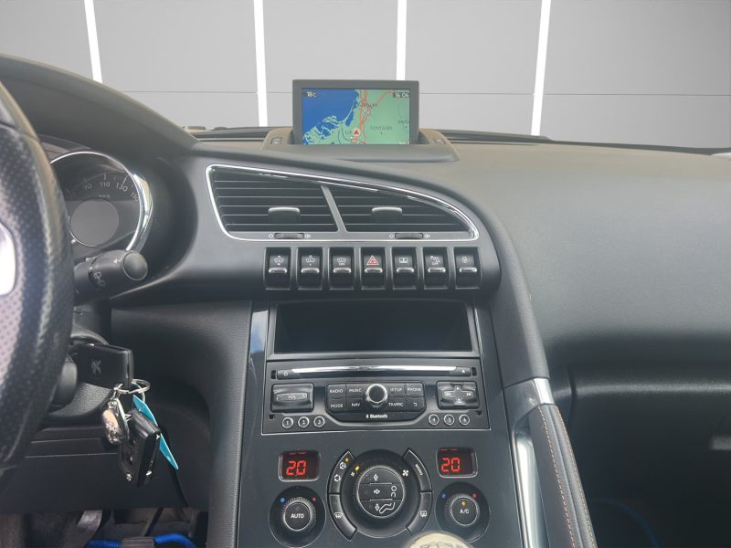 PEUGEOT 3008 2.0 BLUEHDI 150 CV *EDITION CROSSWAY*.