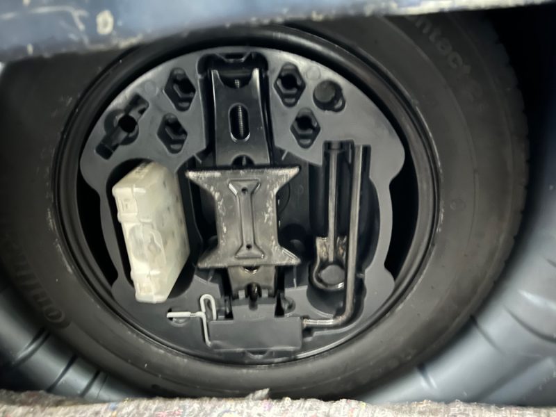 RENAULT TWINGO II 1.2I 75CH