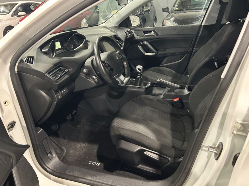 PEUGEOT 308 II 1.6 HDI 115CH