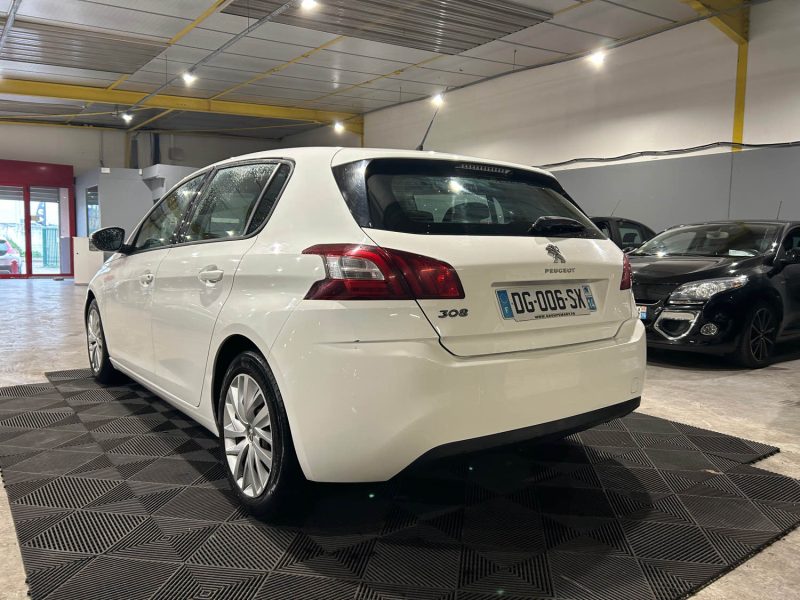 PEUGEOT 308 II 1.6 HDI 115CH
