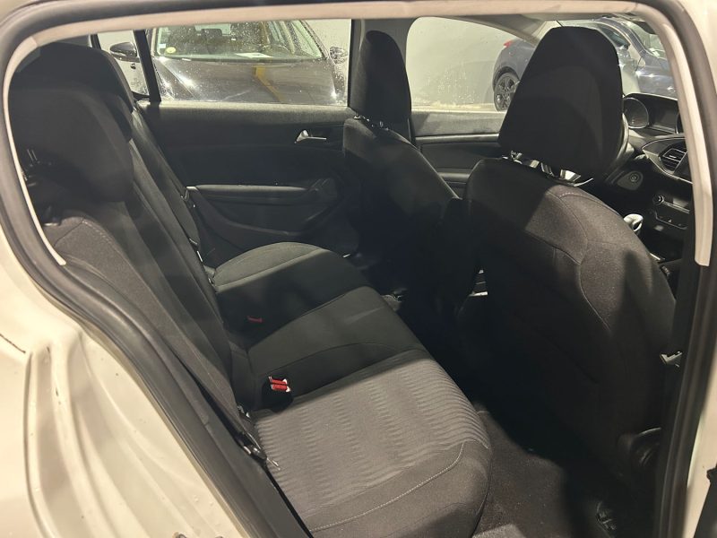 PEUGEOT 308 II 1.6 HDI 115CH