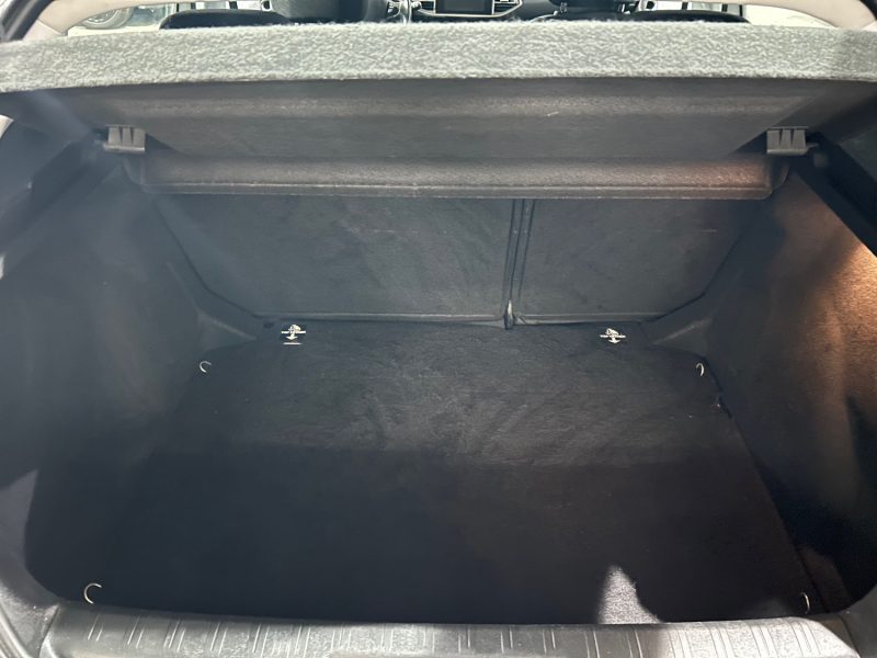 PEUGEOT 308 II 1.6 HDI 115CH