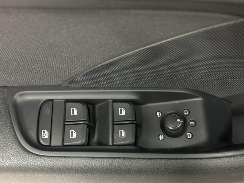 AUDI A3 SPORTBACK 1.6 TDI 110CH FAP BUSINESS LINE S TRONIC 7 2014