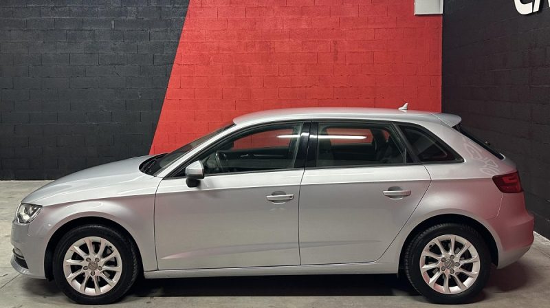 AUDI A3 SPORTBACK 1.6 TDI 110CH FAP BUSINESS LINE S TRONIC 7 2014