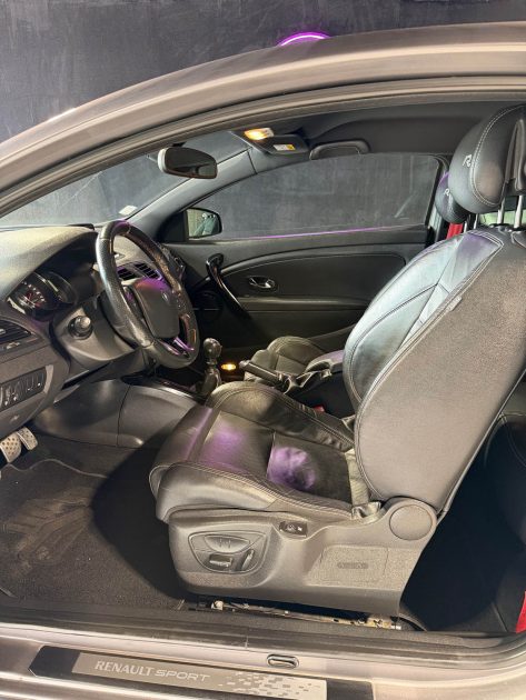 Renault Mégane RS 2014 – 265 ch – Révisée, Garantie incluse – Aucun frais à prévoir