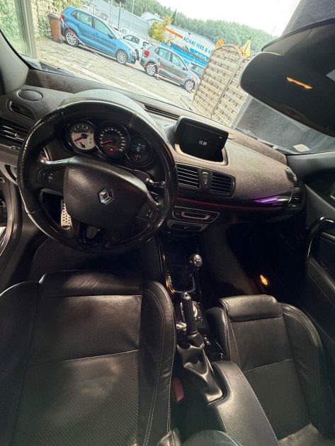 Renault Mégane RS 2014 – 265 ch – Révisée, Garantie incluse – Aucun frais à prévoir