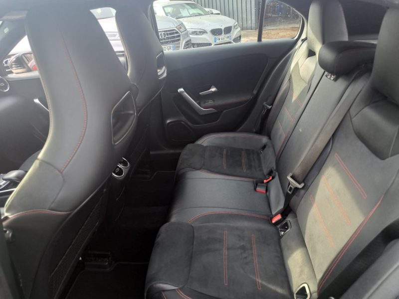 MERCEDES-BENZ CLASSE A  180D 116CV BVA AMG-LINE VIRTUAL COCKPIT 
