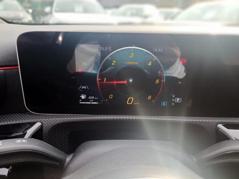 MERCEDES-BENZ CLASSE A  180D 116CV BVA AMG-LINE VIRTUAL COCKPIT 