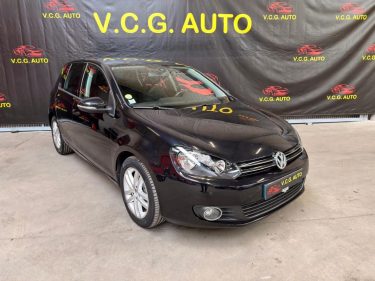 VOLKSWAGEN GOLF 1.6 TDI 105ch Confortline 