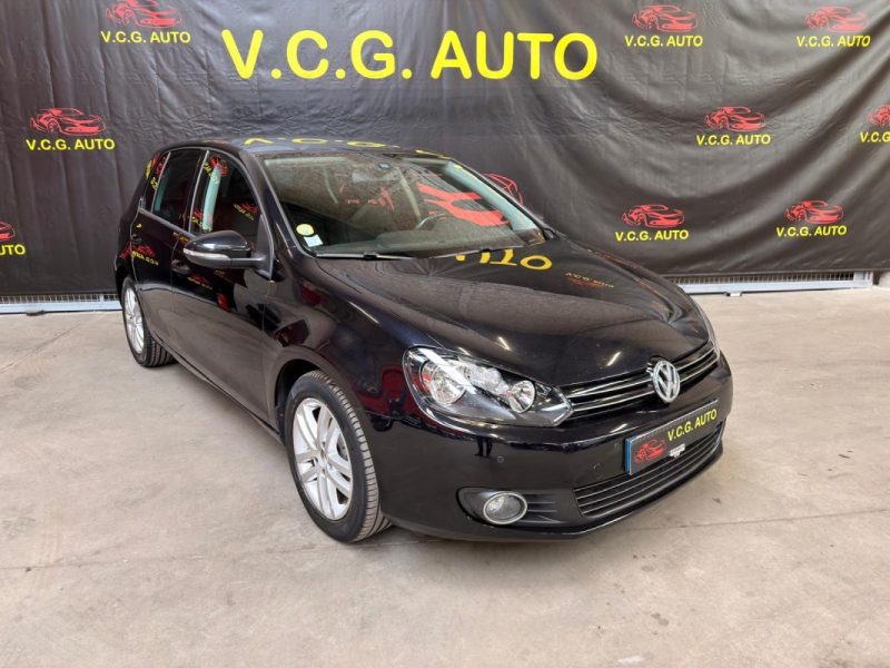 VOLKSWAGEN GOLF 1.6 TDI 105ch Confortline 