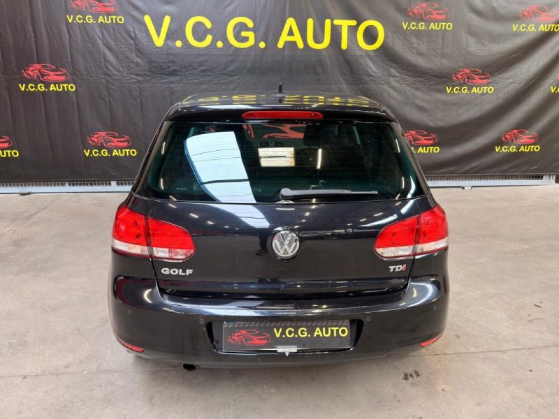 VOLKSWAGEN GOLF 1.6 TDI 105ch Confortline 