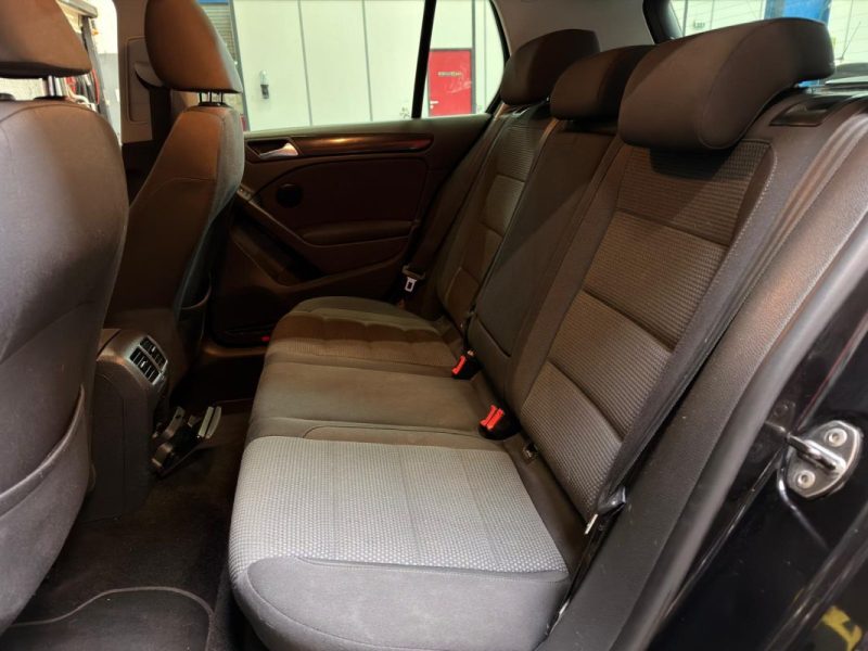 VOLKSWAGEN GOLF 1.6 TDI 105ch Confortline 