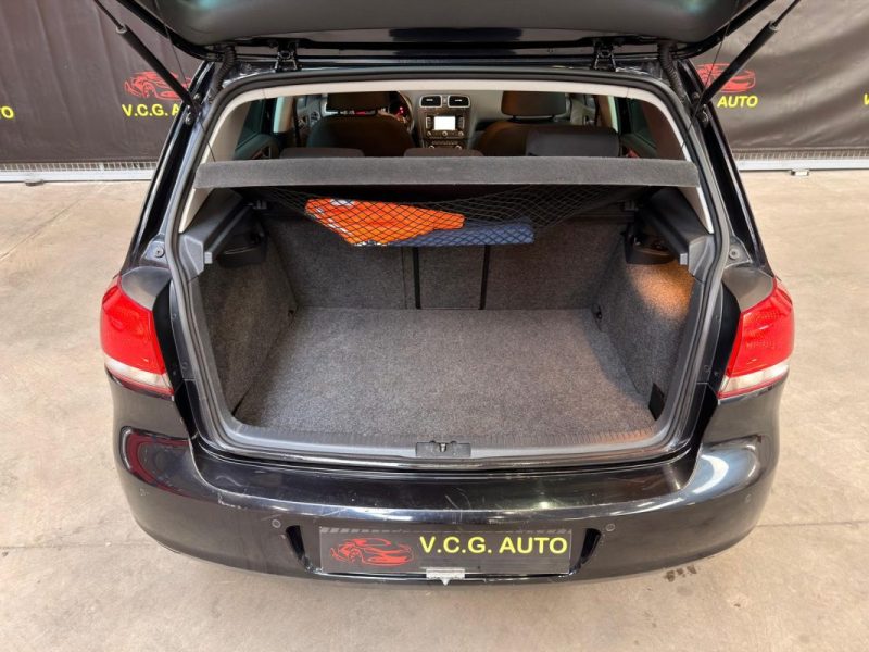 VOLKSWAGEN GOLF 1.6 TDI 105ch Confortline 