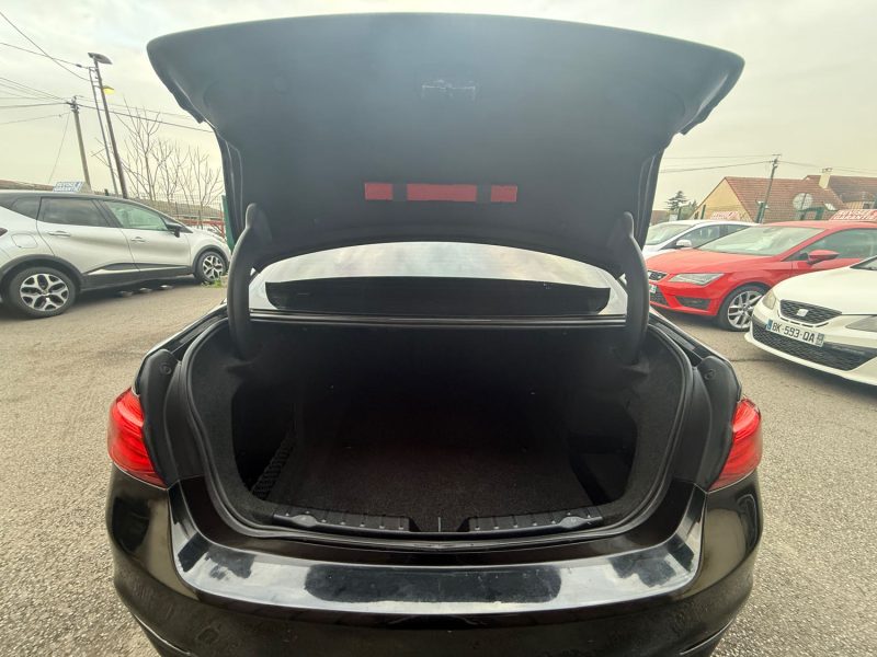 BMW 318D F30 SERIE 3 2.0D - 16V TURBO 150CV BOITE AUTOMATIQUE 2015