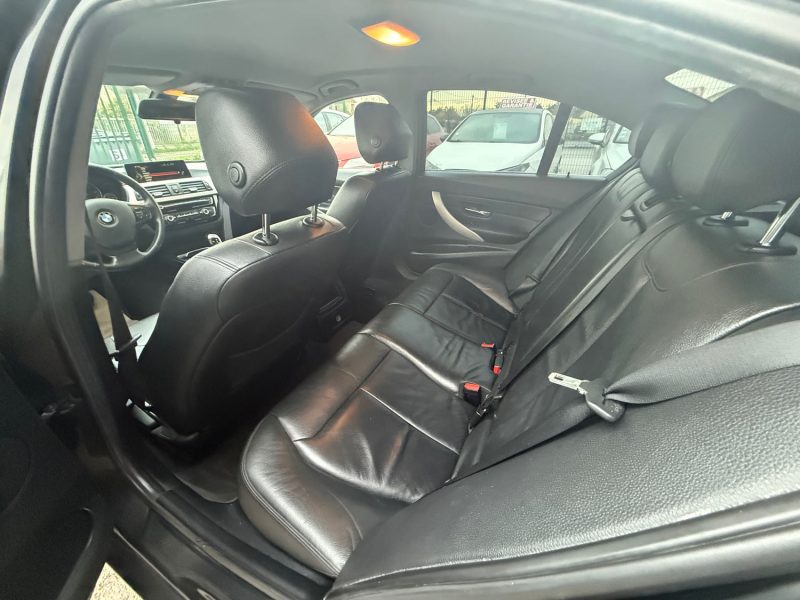 BMW 318D F30 SERIE 3 2.0D - 16V TURBO 150CV BOITE AUTOMATIQUE 2015