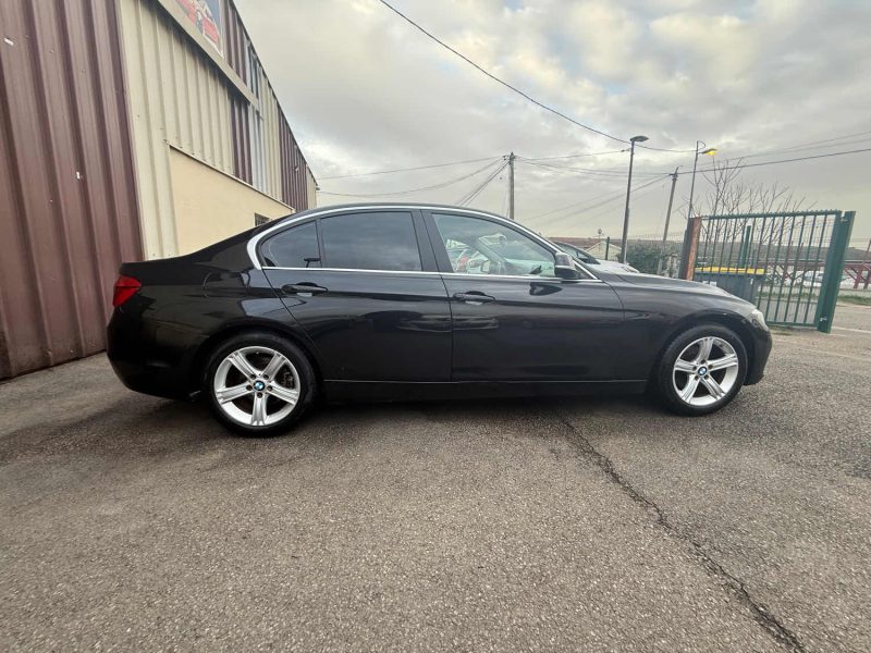 BMW 318D F30 SERIE 3 2.0D - 16V TURBO 150CV BOITE AUTOMATIQUE 2015