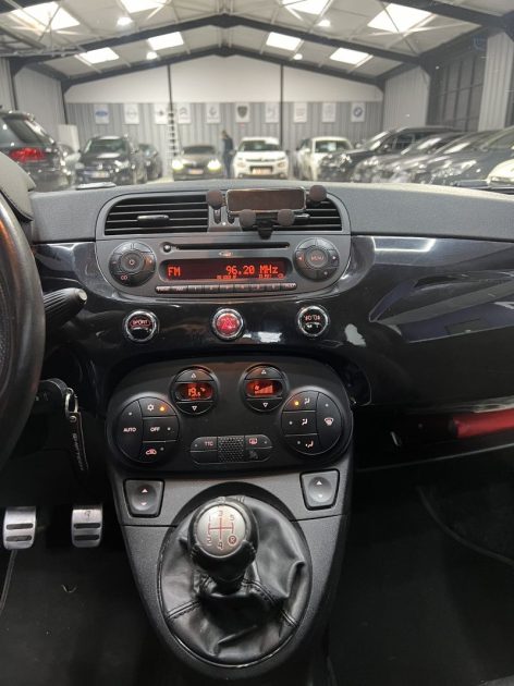 Fiat 500 Abarth 595 - 1.4 T-JET 140ch - Toit ouvrant/Baquet tissus/Jantes turismo