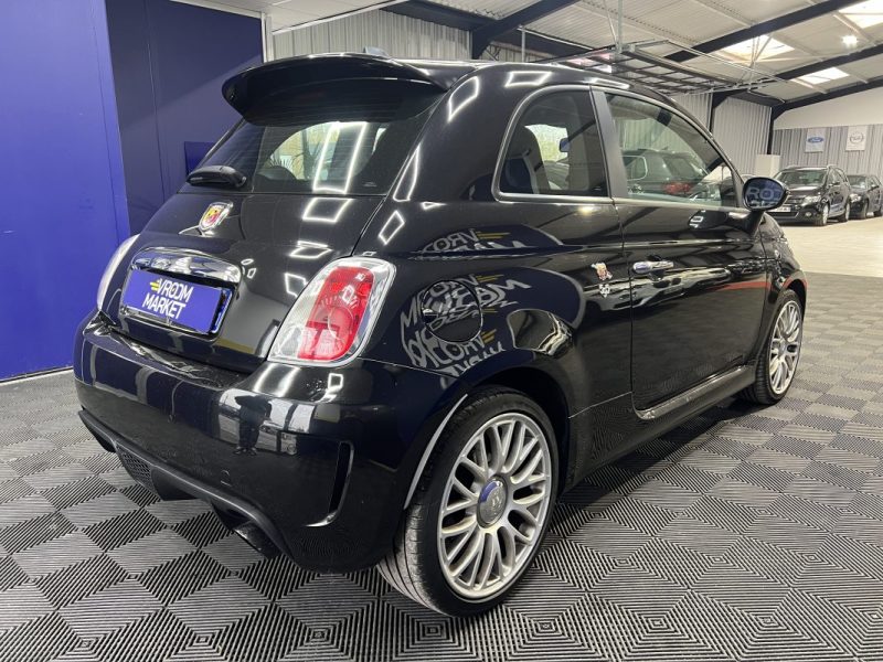 Fiat 500 Abarth 595 - 1.4 T-JET 140ch - Toit ouvrant/Baquet tissus/Jantes turismo