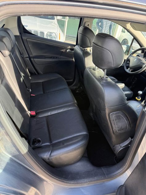 Peugeot 207 1.6 THP 150 Ch  Garantie 