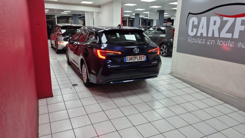 TOYOTA COROLLA TOURING SPORTS 122cv DYNAMIC BUSINESS/1 ERE MAIN/TVA RECUPERABLE