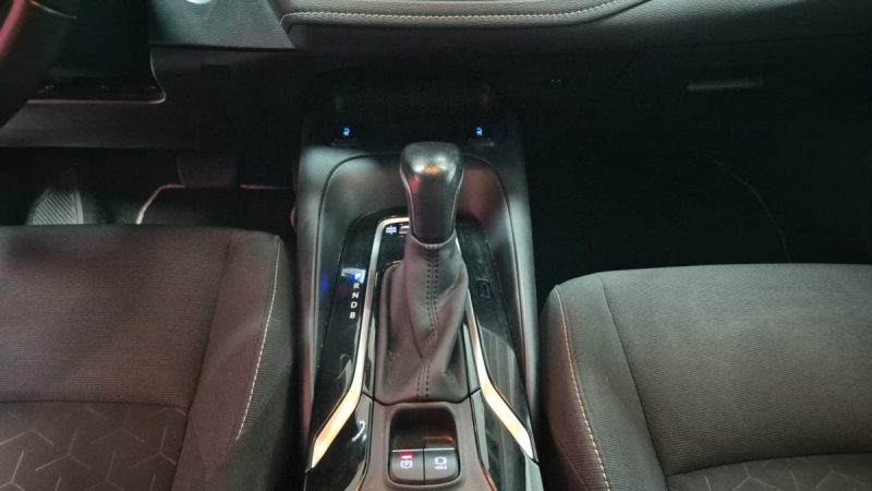 TOYOTA COROLLA TOURING SPORTS 122cv DYNAMIC BUSINESS/1 ERE MAIN/TVA RECUPERABLE