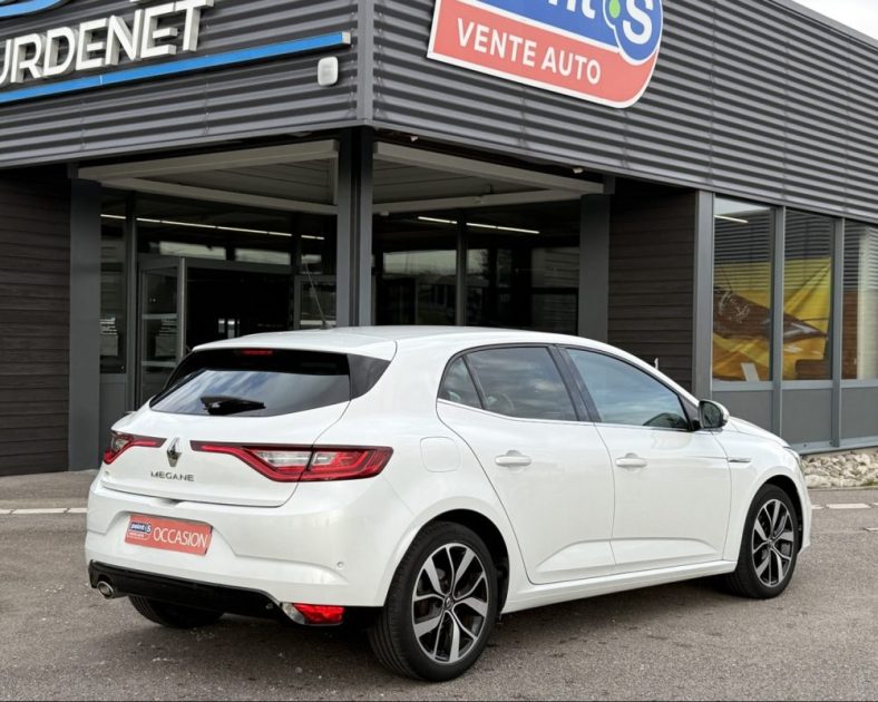 RENAULT MEGANE 1.5 Blue dCi 115ch EDC Intens Bose