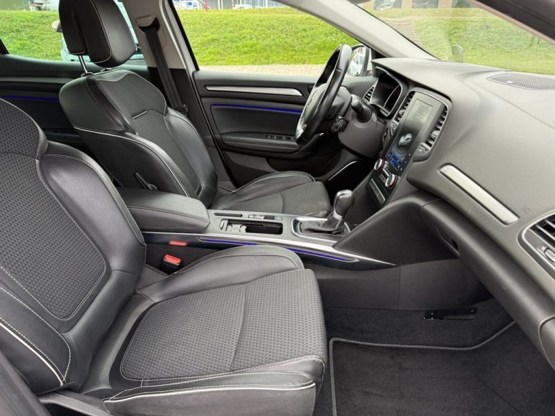 RENAULT MEGANE 1.5 Blue dCi 115ch EDC Intens Bose
