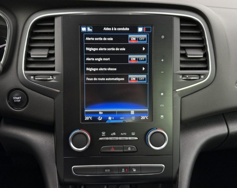 RENAULT MEGANE 1.5 Blue dCi 115ch EDC Intens Bose