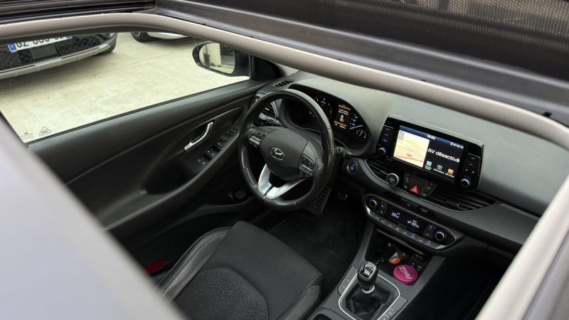 HYUNDAI I30 1.6 CRDI 136CH CREATIVE 2017